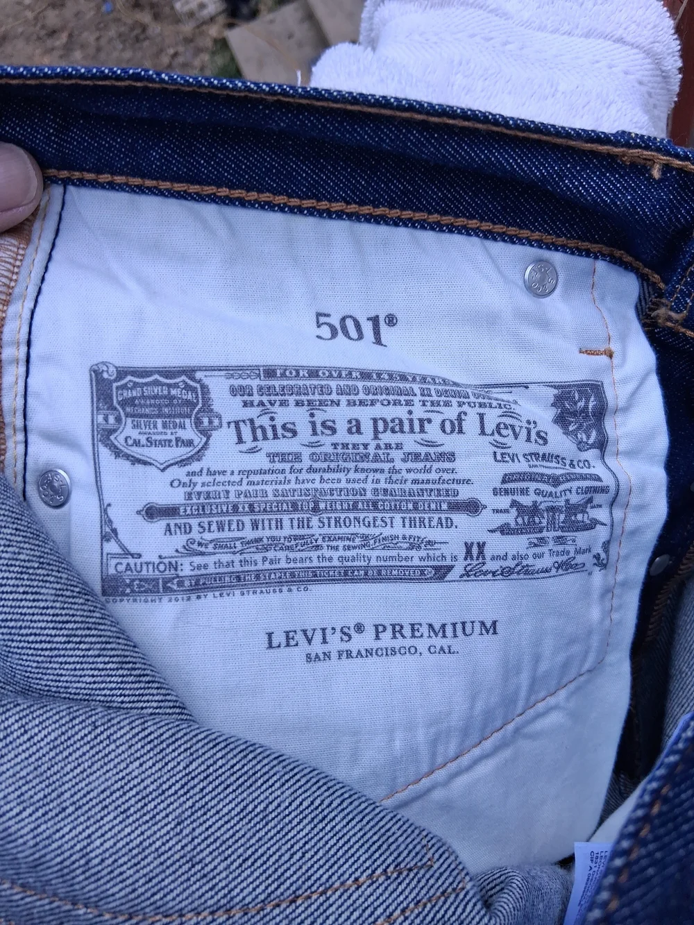 Levi's Men's 501 Original Fit Straight Leg Button Fly Dark Wash Jeans 29x32